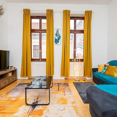 Apartment My Gozsdu Court Historic Passage Budapest